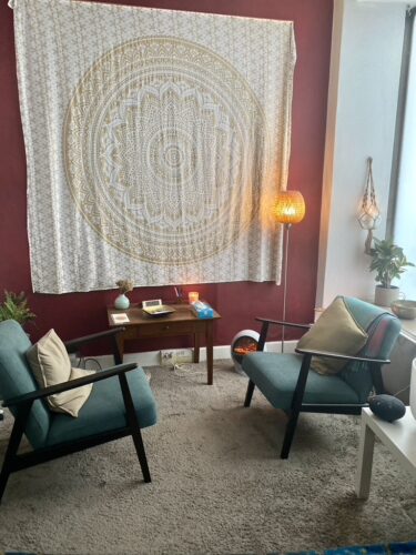 E15998C6 95FD 45C7 A90C 3B220A3EC07A 1 105 C 375x500